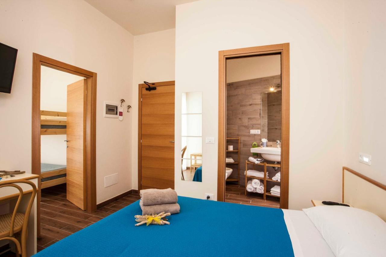 Hotel Sayonara Каттолика Экстерьер фото